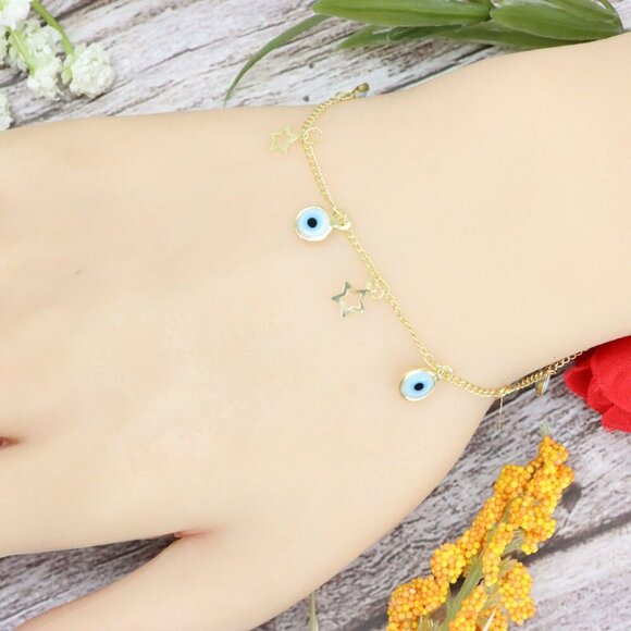 "Trendy Bracelet for Girls & Women – Cute, Adjustable & Gift-Ready | MLCRC1050 - Picture 10 of 10